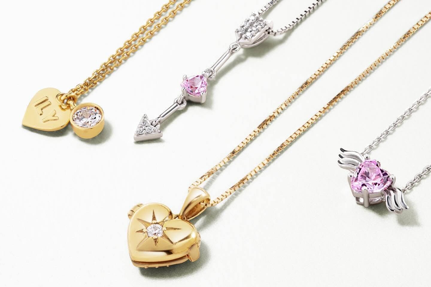 Model Kalung Emas Terbaru untuk Melengkapi Gaya Elegan Wanita Modern