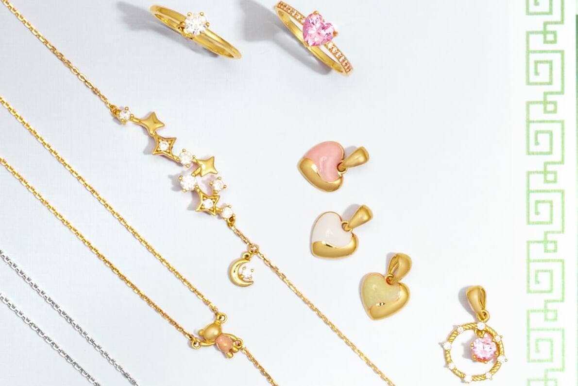 Intip Harga Liontin Emas Start From Rp 1 jutaan dengan Desain Cheerful dan Playful!