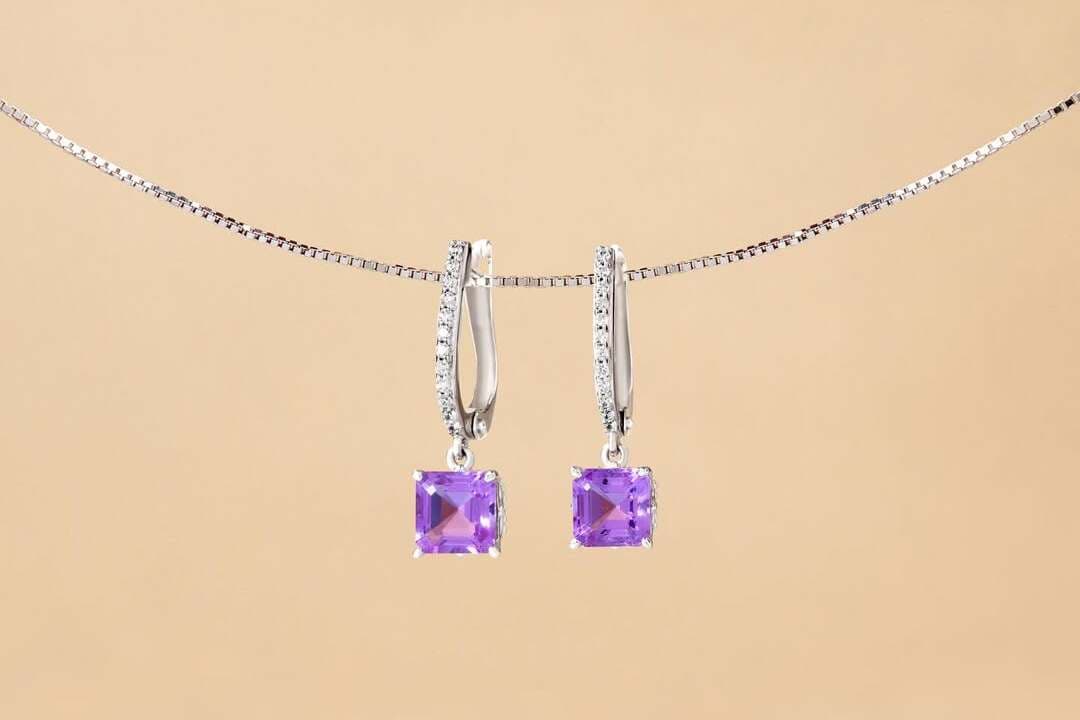 Anting Emas Anak untuk Hadiah Lebaran yang Berkesan