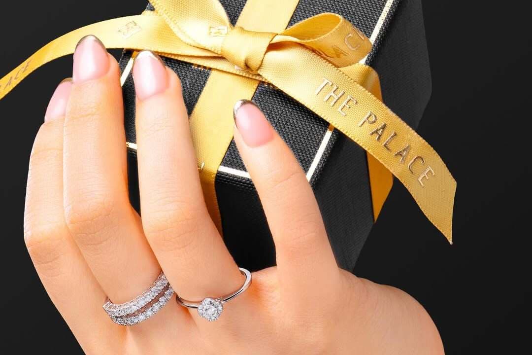 Intip Model Cincin Emas Wanita Terbaru yang Banyak Digemari!