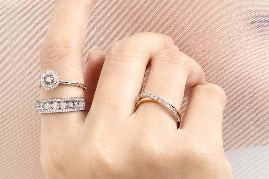 Inspirasi Hadiah Pernikahan di Bulan Mei dengan Sentuhan Perhiasan Elegan dan Bermakna
