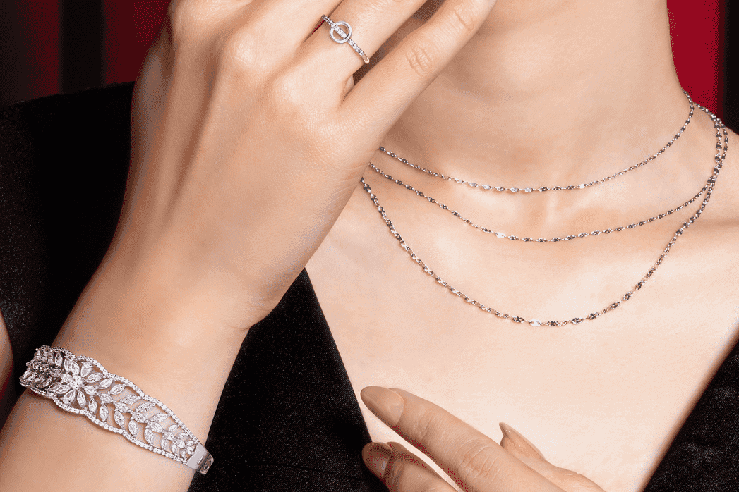 Temukan Kalung Emas Rantai 18K dalam Pilihan White Gold hingga Rose Gold di The Palace