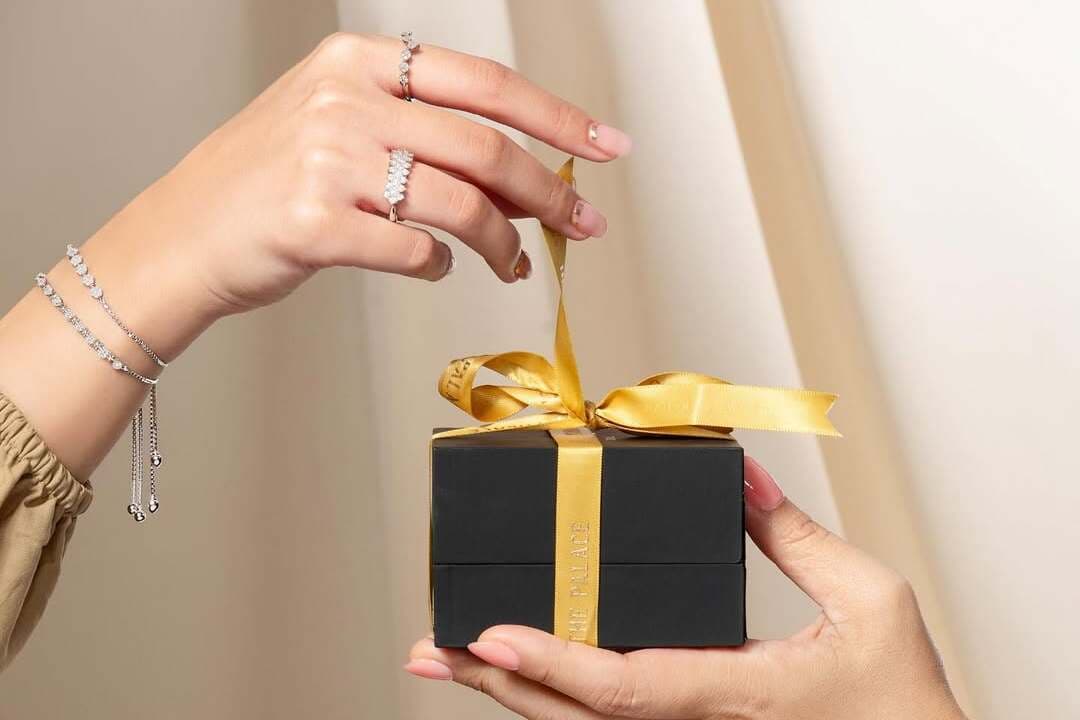 Ide Kado Ulang Tahun untuk Pacar yang Romantis dan Penuh Makna di Bulan Mei