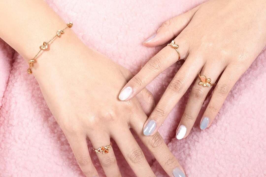 Keanggunan Emas Rose Gold Untuk di Mix and Match dengan Outfit Setiap Hari