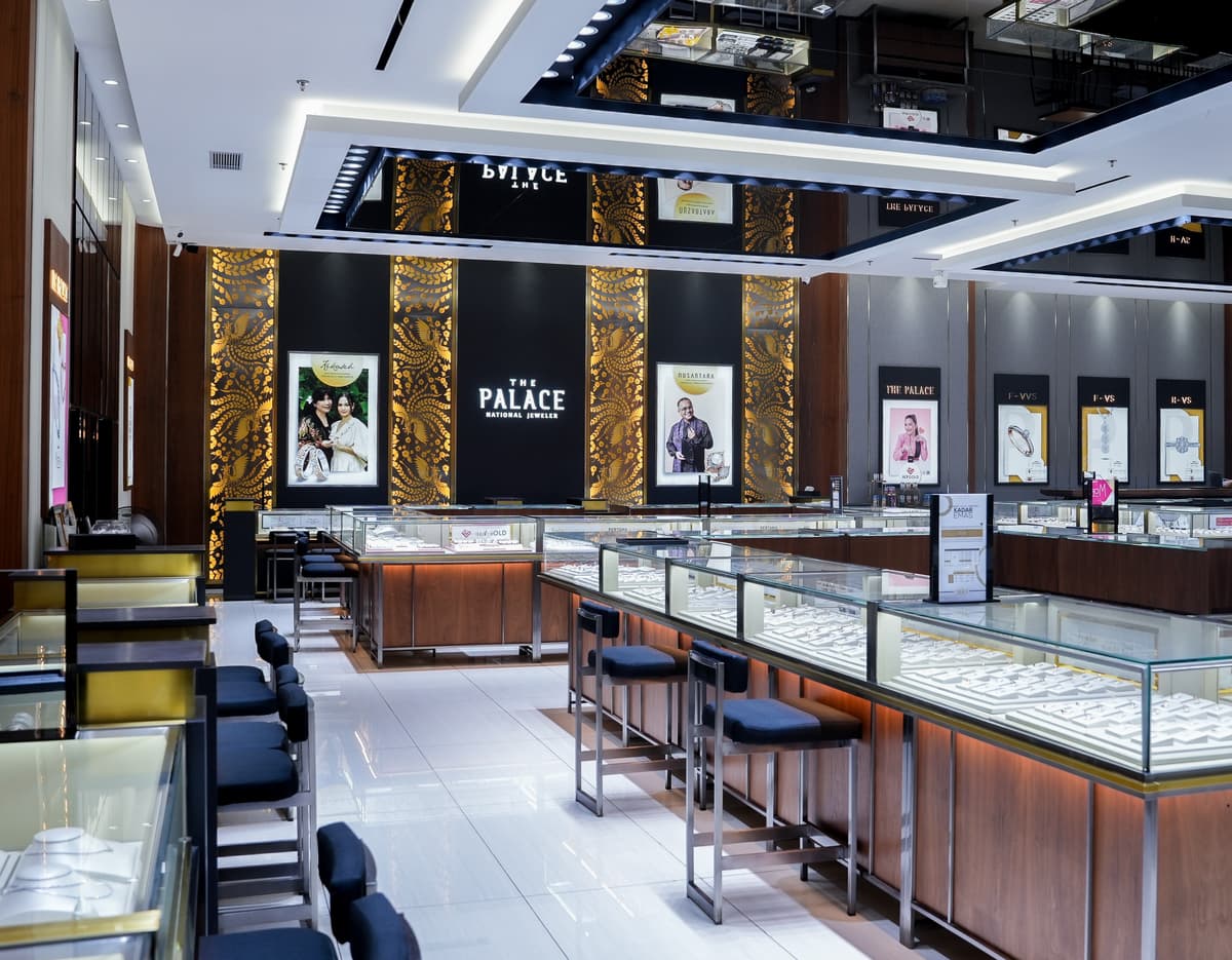 toko perhiasan emas dan berlian the palace jeweler