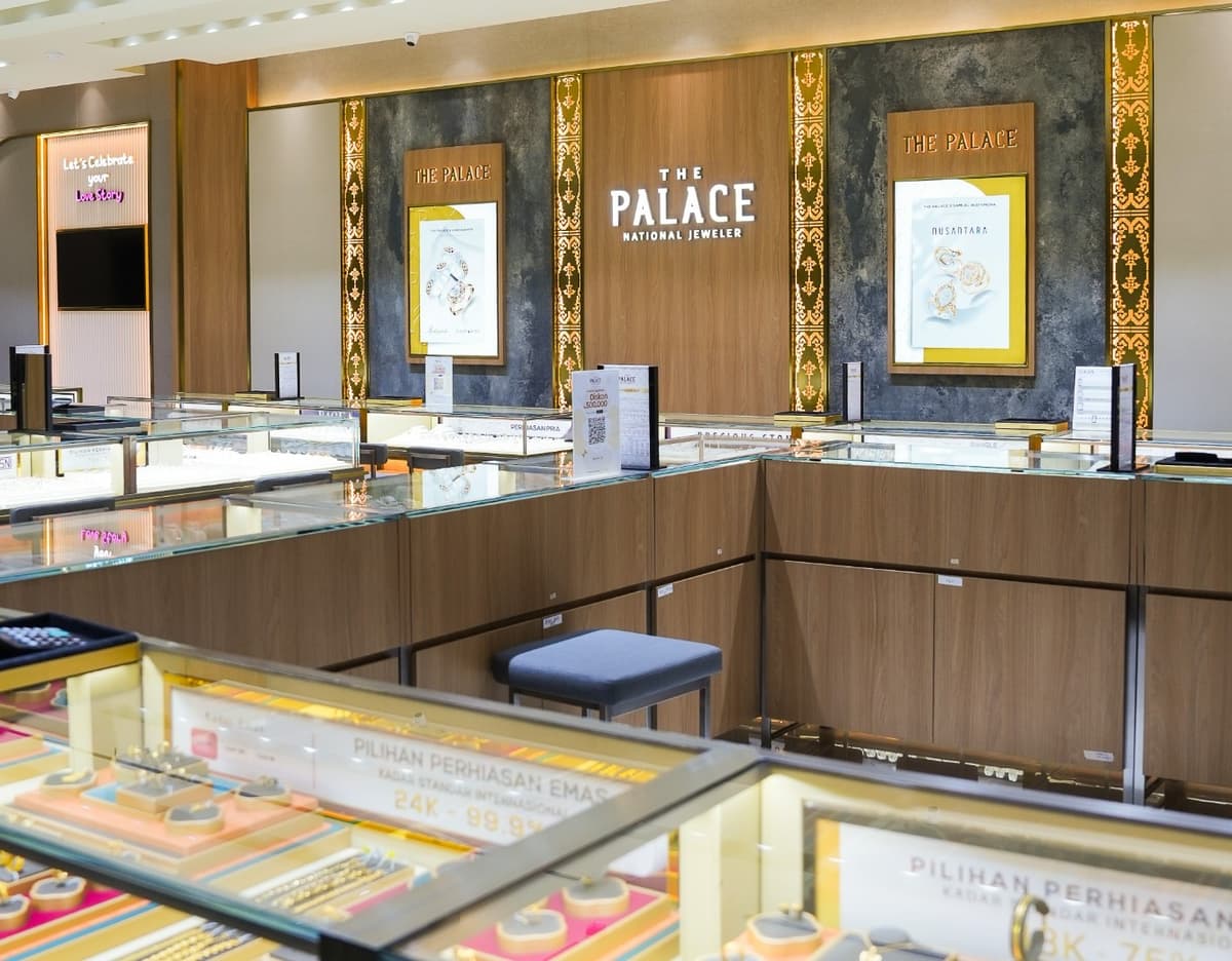 toko perhiasan emas dan berlian the palace ska pekanbaru