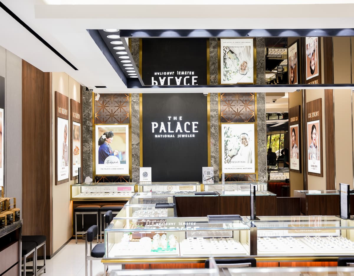 toko perhiasan emas dan berlian the palace pakuwon mall solo