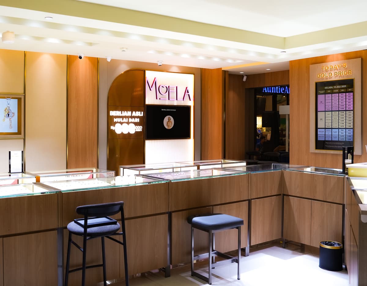 toko perhiasan emas dan berlian the palace jeweler