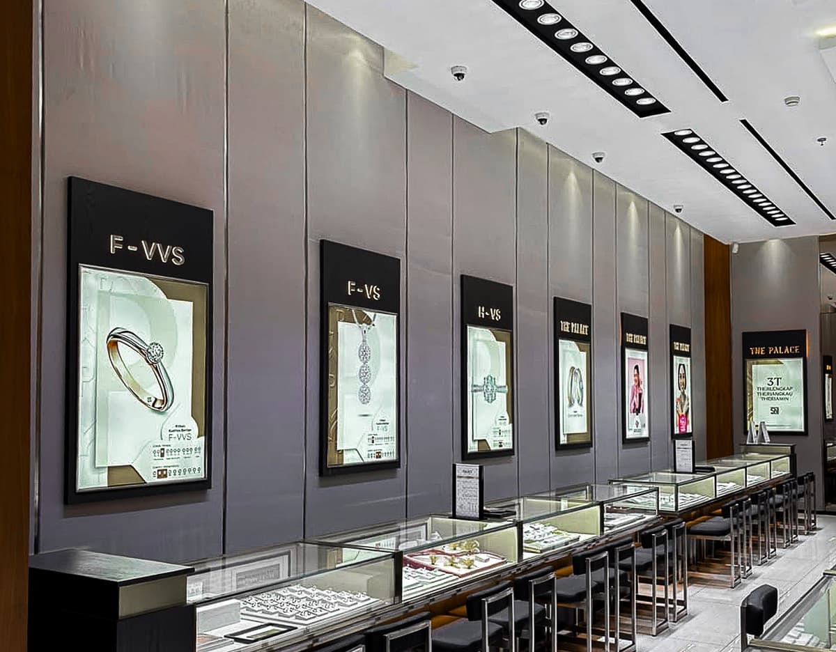 toko perhiasan dan emas lippo plaza jember