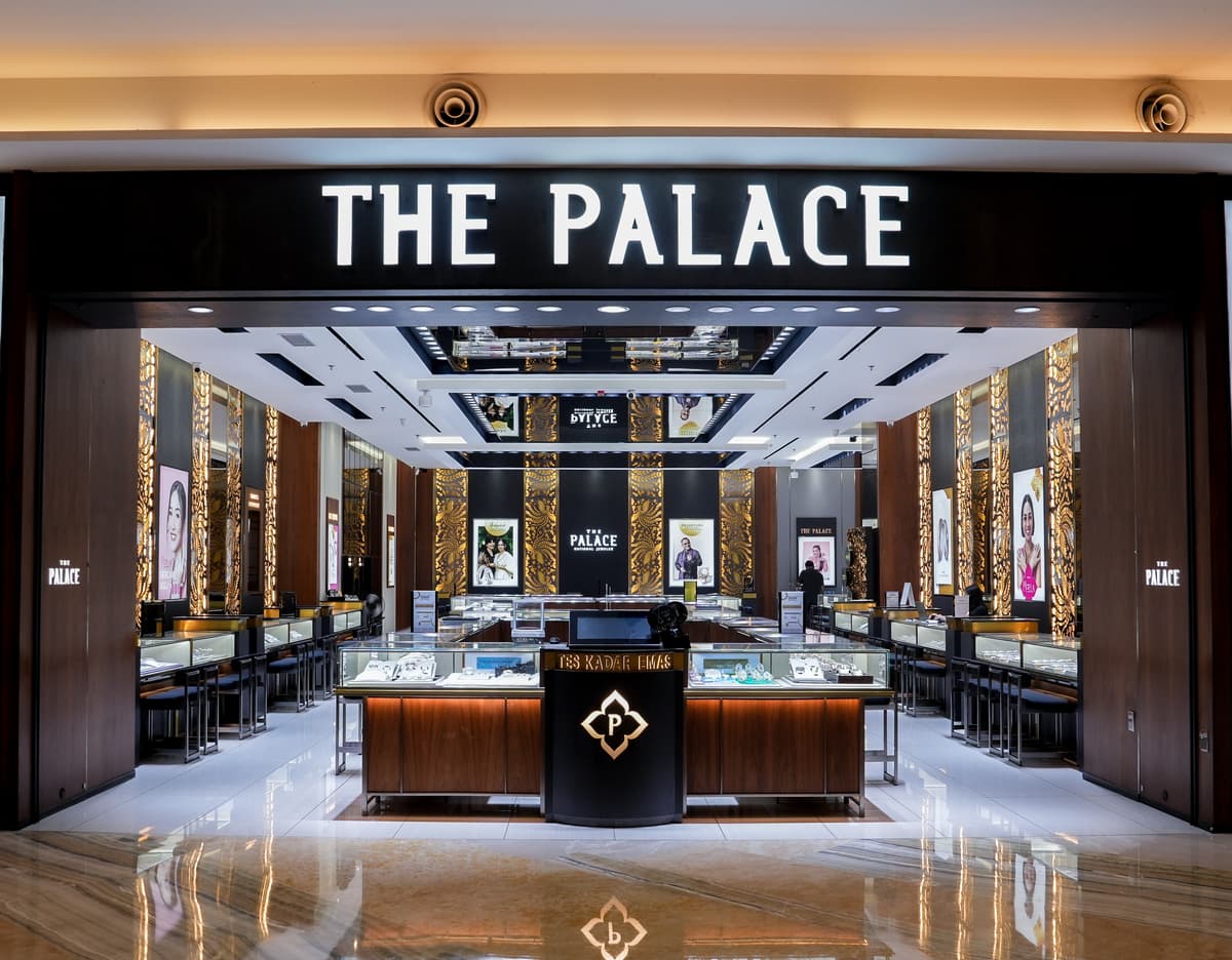 toko emas terdekat di the palace pakuwon city mall 3 surabaya