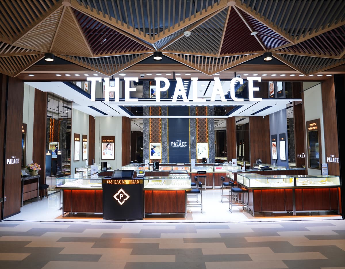 toko perhiasan terdekat di the palace living world bali