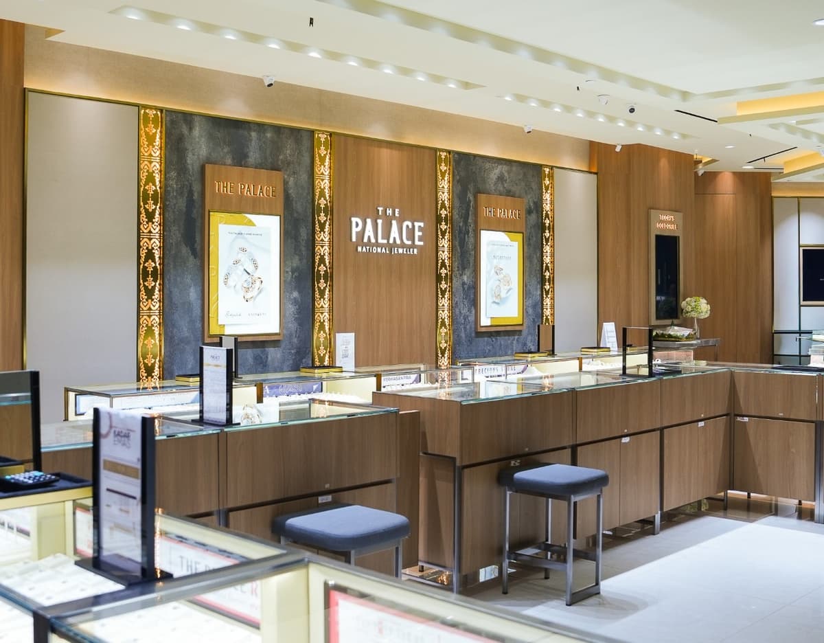 toko perhiasan emas dan berlian the palace ska pekanbaru