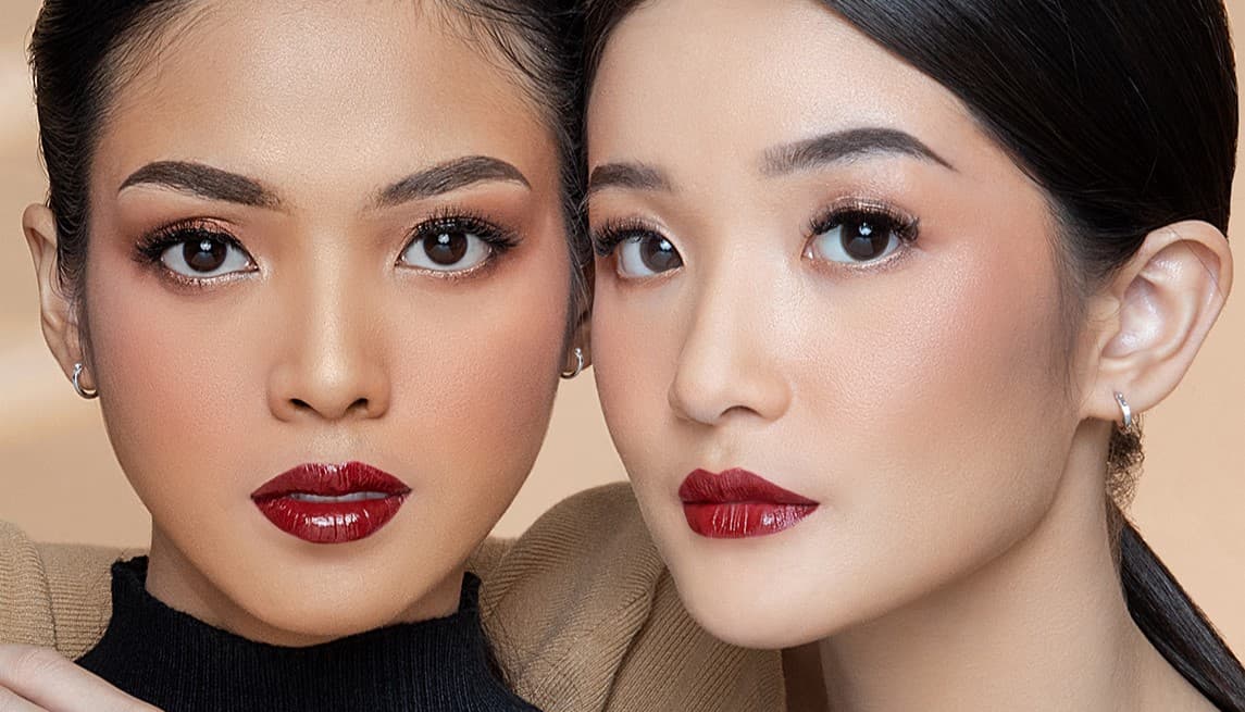 Rekomendasi Model Anting Emas Terbaru dengan Berlian Yang Cocok Untuk Couple Bareng Bestie