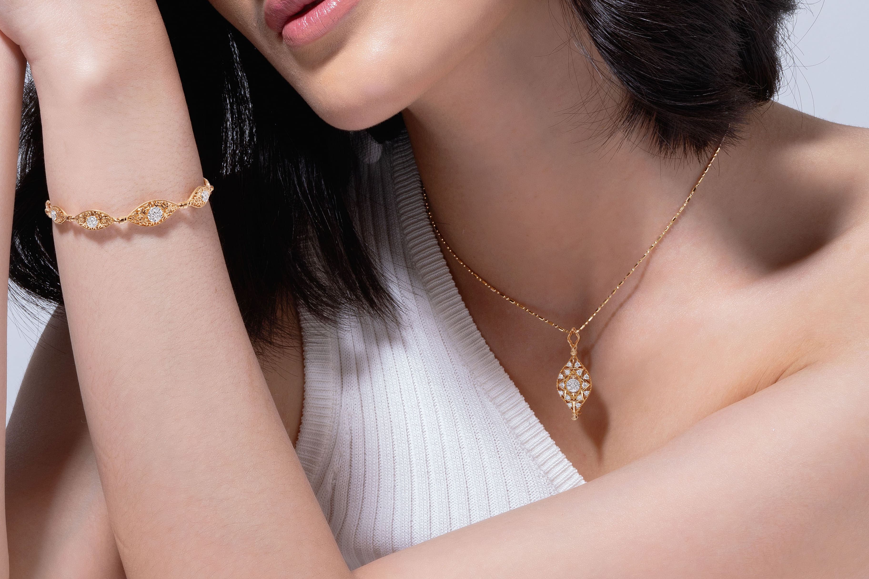 Kalung Emas 24 Karat, Cocok untuk Perhiasan? Ini Jawabannya!