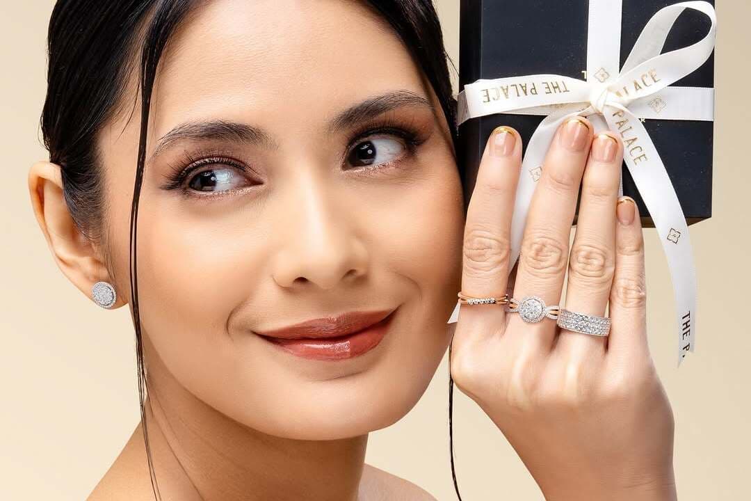 Harga Emas 18 Karat Hari Ini di The Palace, Pilihan Klasik dan Mewah