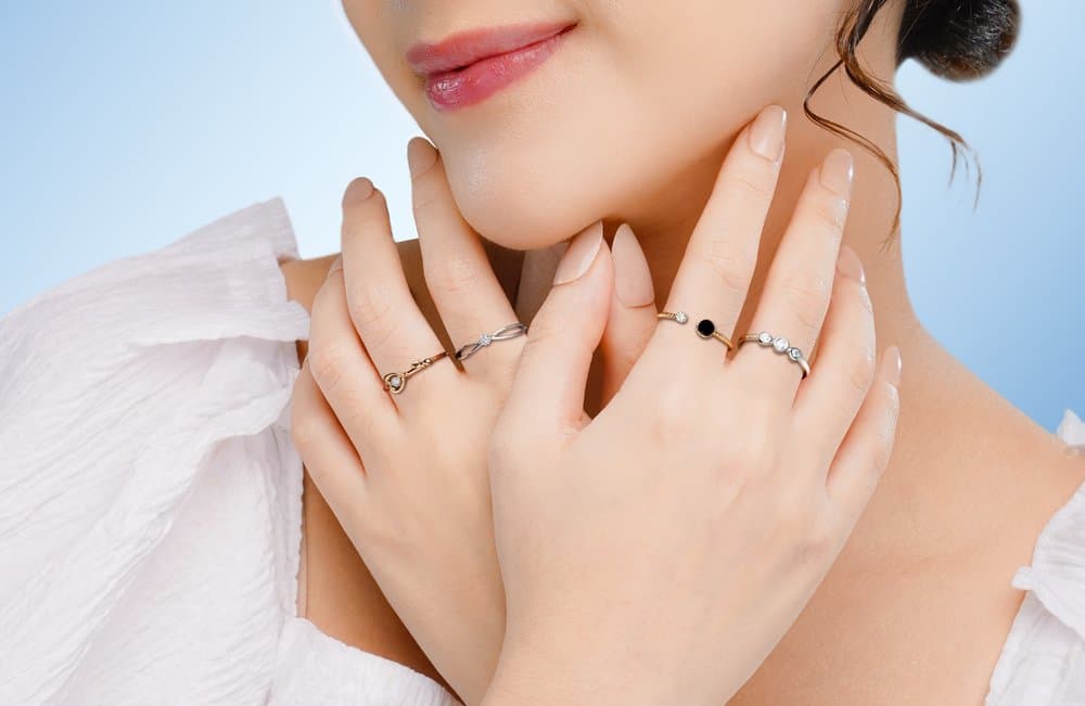 Perhatikan Hal Ini Saat Konsultasi Cara Membedakan Emas Asli dan Palsu di Gerai Perhiasan