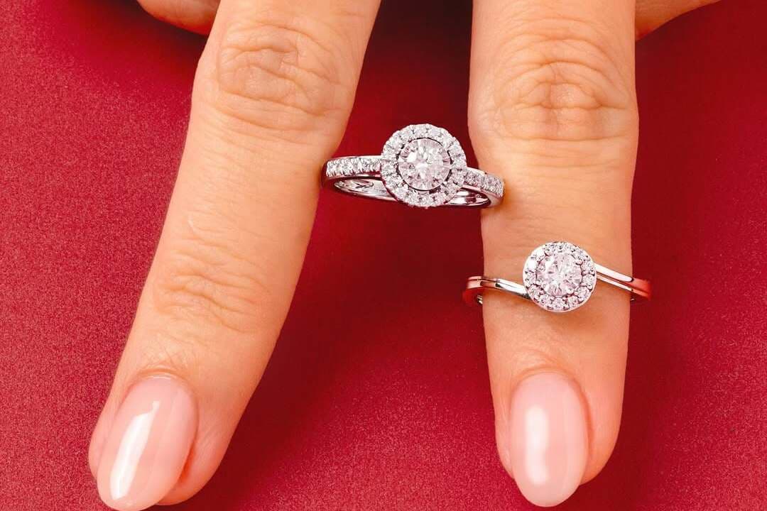 Dengan Harga Emas 24 Karat Hari Ini, Lebih Cocok Buat Investasi atau Perhiasan?