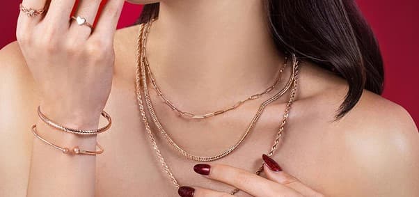 Ingin Beli Perhiasan Terbaru? Cek Faktor Penentu Harga Emas Perhiasan Hari Ini