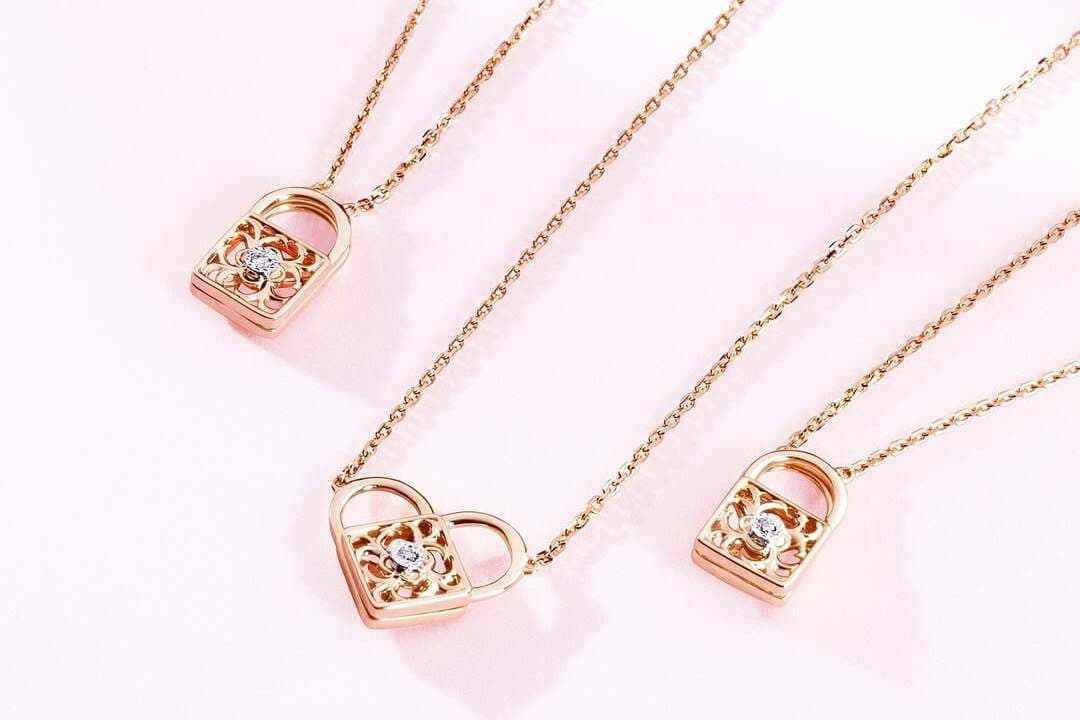 Mengapa Harga Emas 24 Karat Hari Ini Selalu Mengalami Naik Turun? Intip Alasannya!