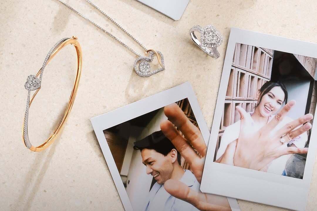 Cari Hadiah untuk Istri? Beli Perhiasan di The Palace Bisa Gratis Emas!