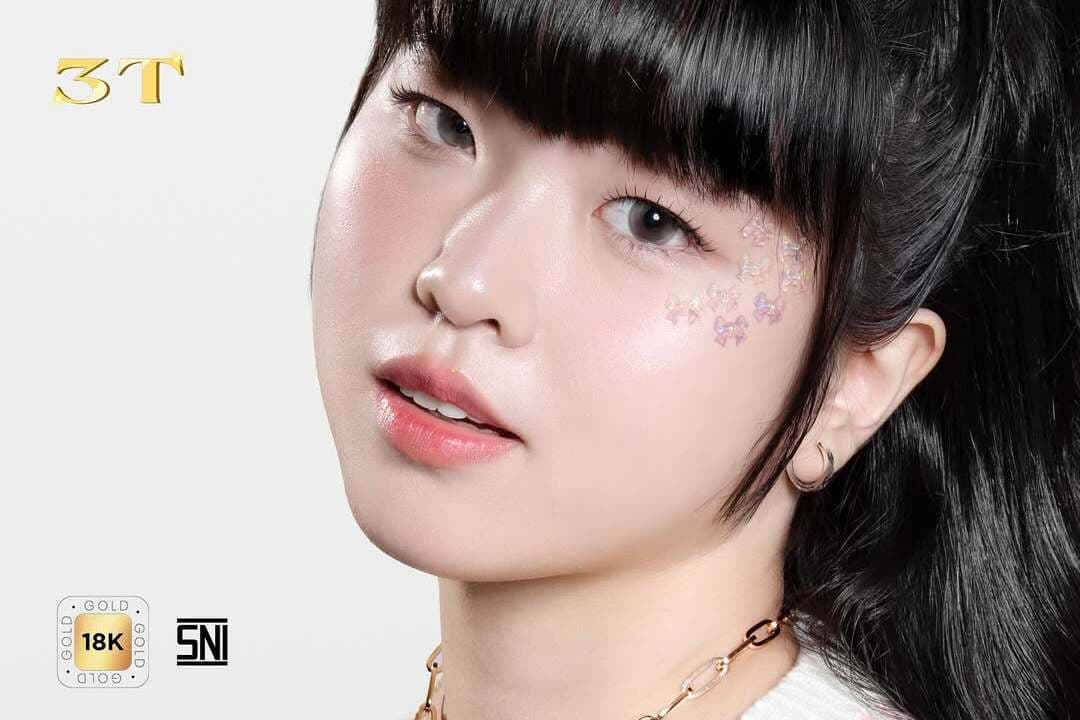 Model Anting Emas Terbaru untuk Tampilan Stylish ala Korean Chic