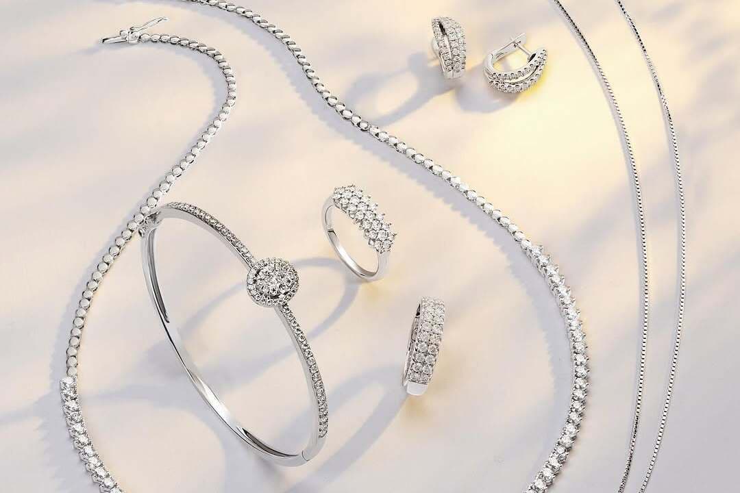 Ingin Beli Emas di Toko Perhiasan Terdekat? Cek Koleksi Terbaru The Palace Jeweler!