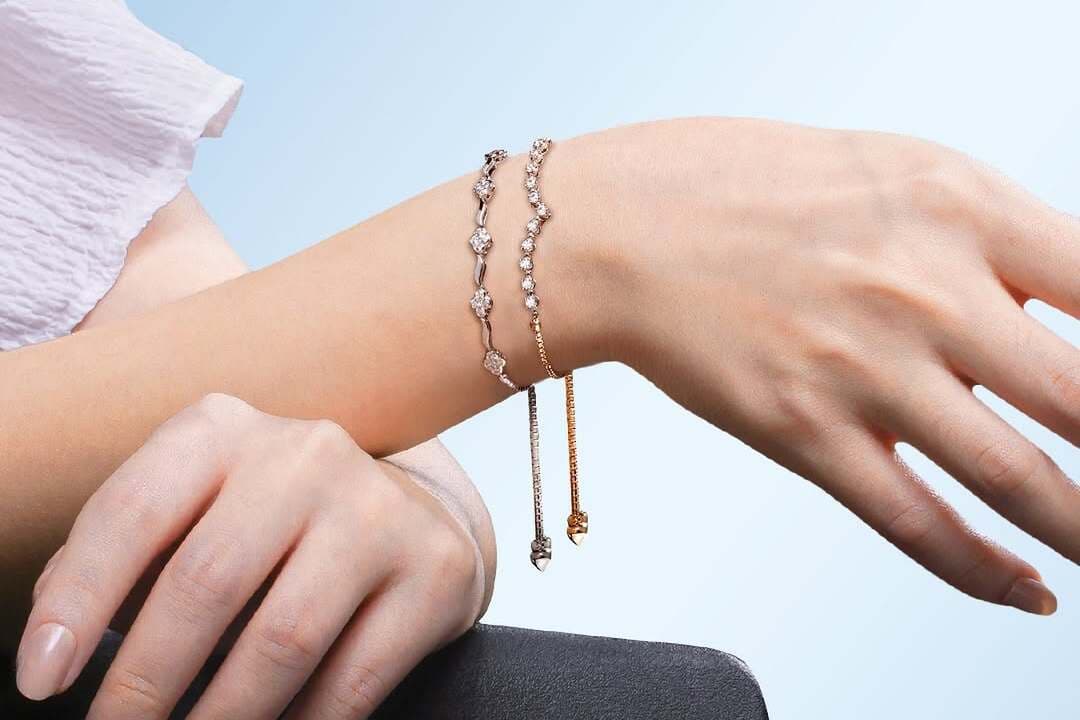 Gelang Rantai Serut, Mau Fleksibel dan Nyaman Tapi Tetap Mewah?