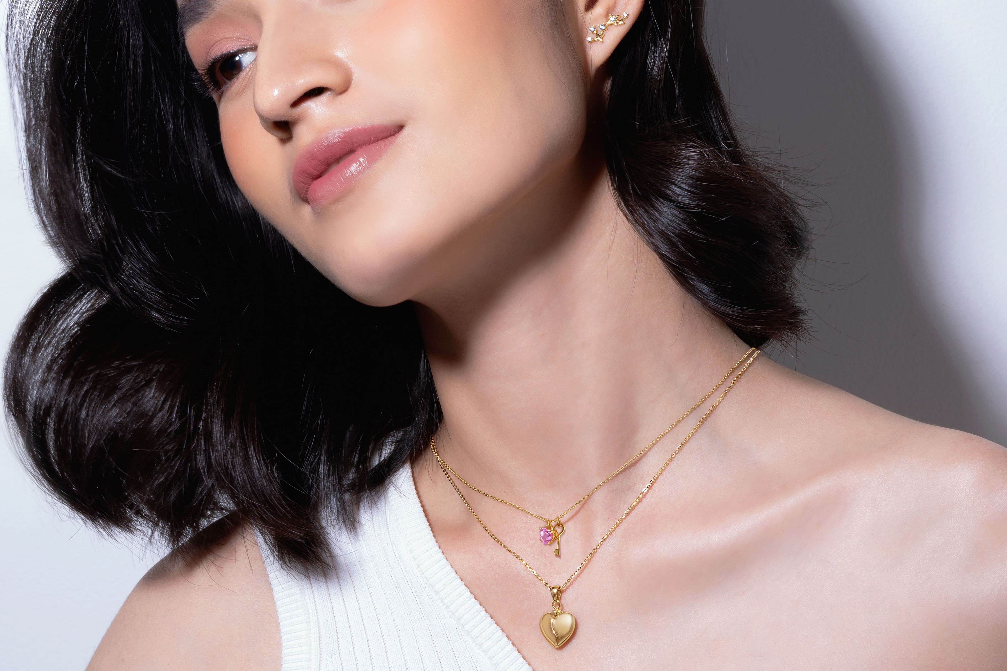 Ini Tips Cara Menyimpan Kalung Emas Agar Kilauannya Tetap Terjaga