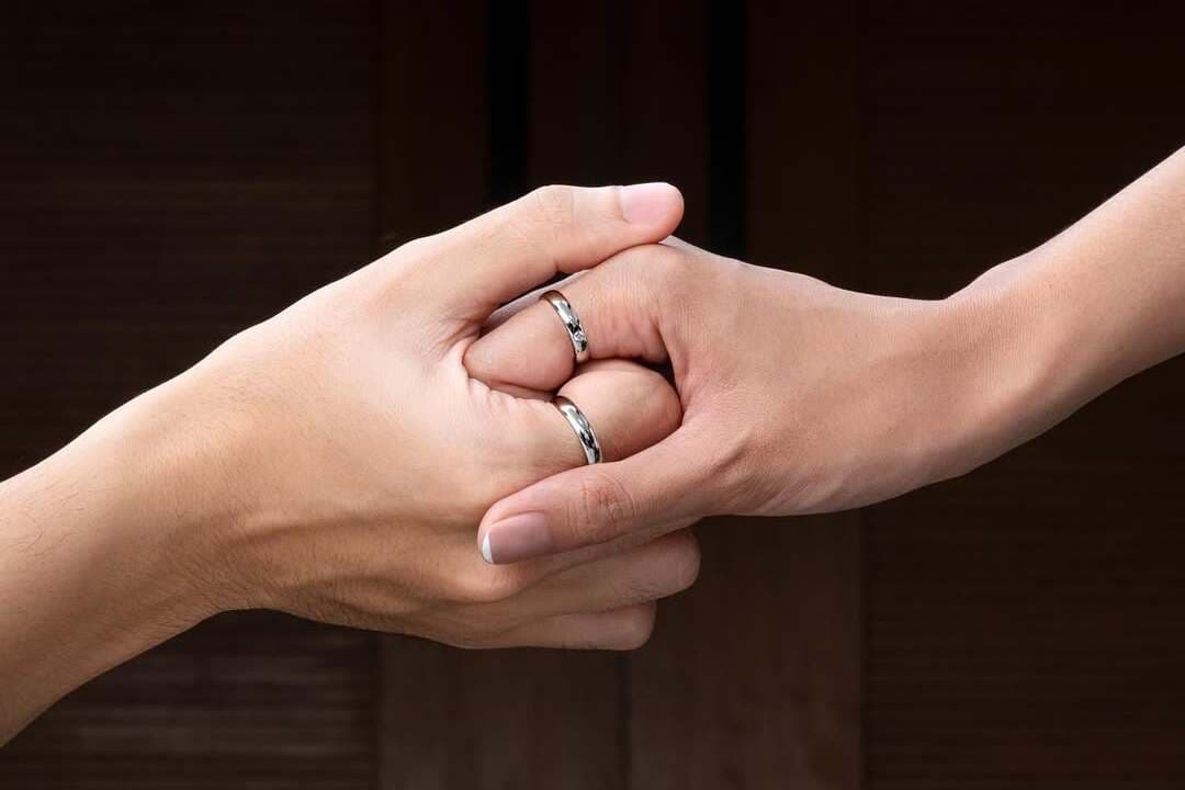 Beli Cincin Tunangan dari The Palace, di Momen Kilau Perayaan