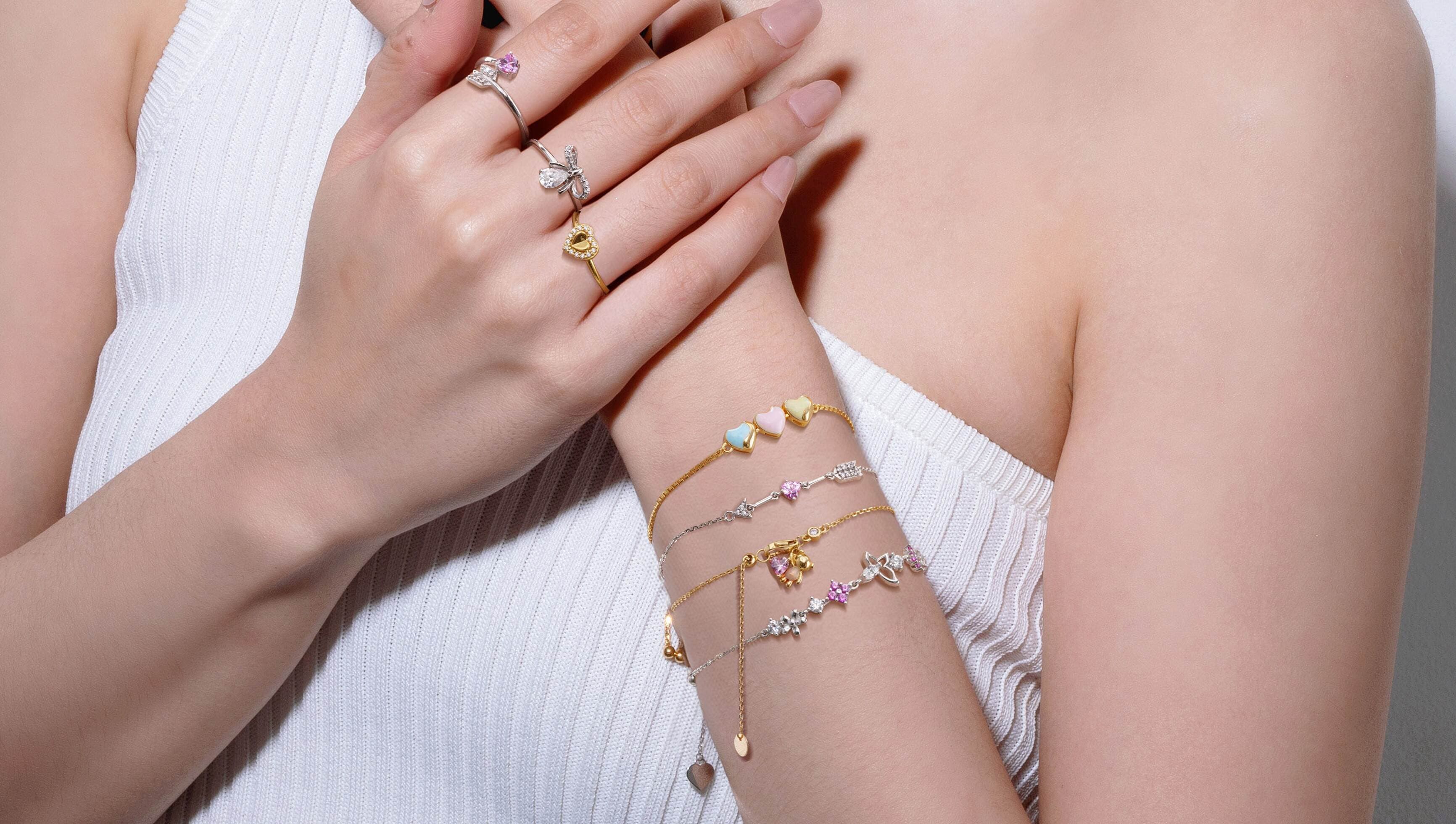 Cocok Buat Anak Muda, Ini Kelebihan Model Gelang Emas 18K dan 9K di The Palace