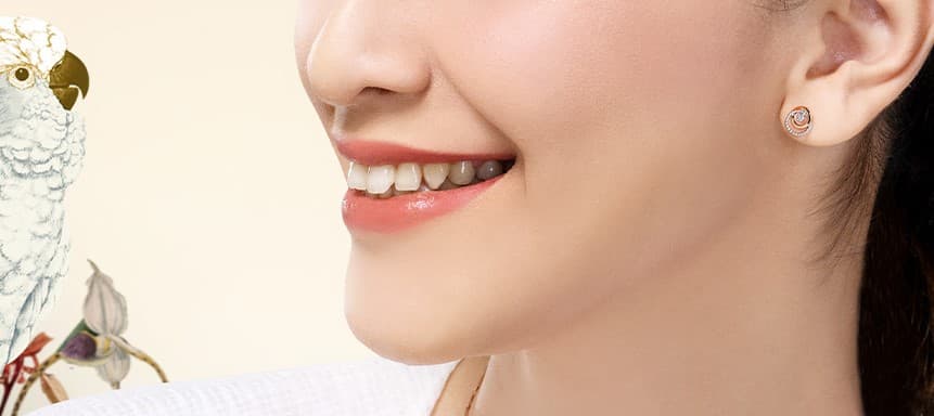 4 Kelebihan Anting Wanita Simple Model Stud yang Bikin Tampilan Minimalis Jadi Modis!