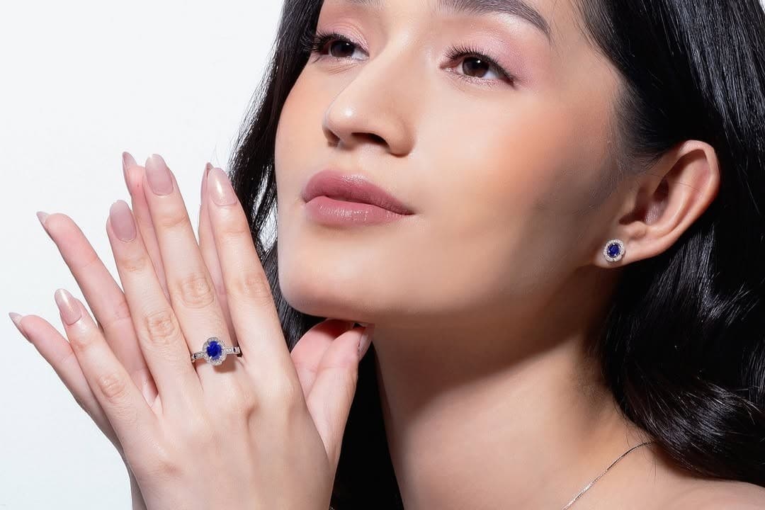 Mengapa Harga Cincin Tunangan Selalu Berubah?