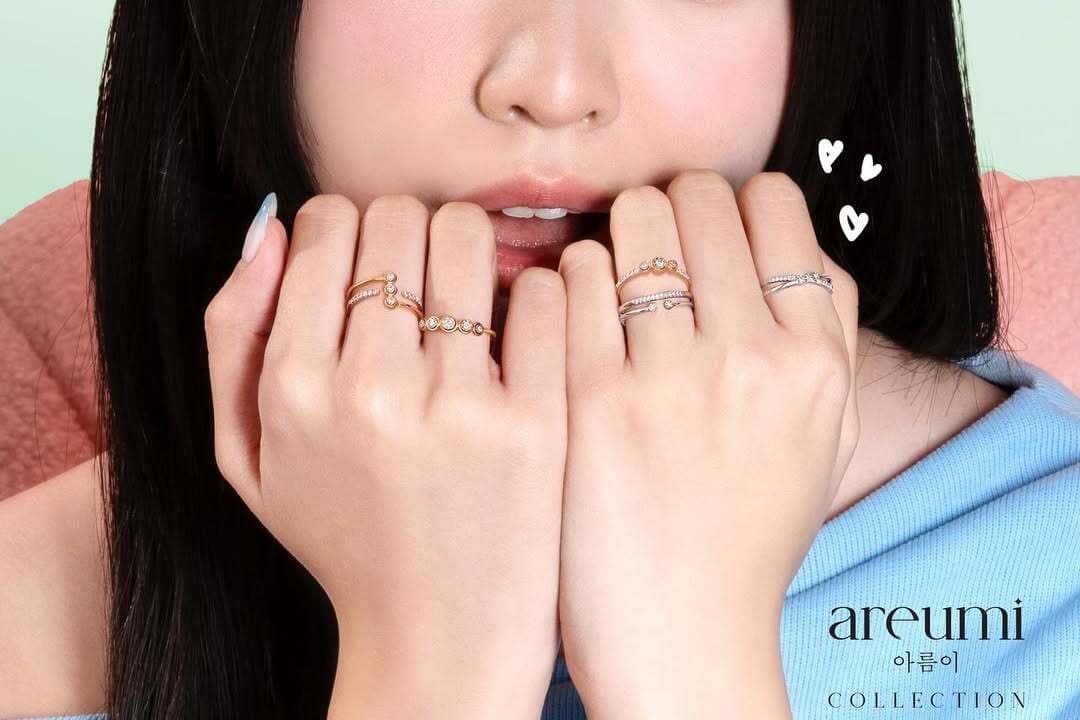 Pilihan Cincin Emas Asli Sentuhan Kecil yang Bikin Look Kamu Kelihatan Anggun
