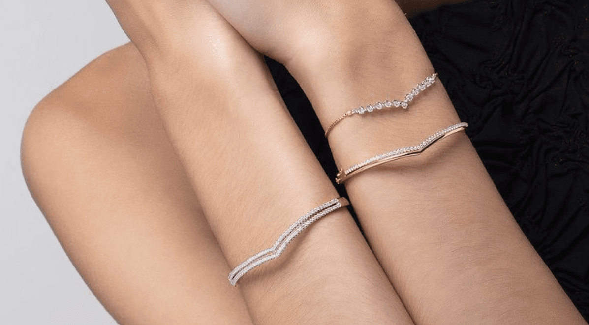 4 Model Gelang Emas yang Lagi Trend ini Membuatmu Tampil Lebih Memukau