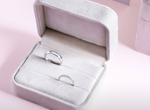 The Palace Wedding Ring